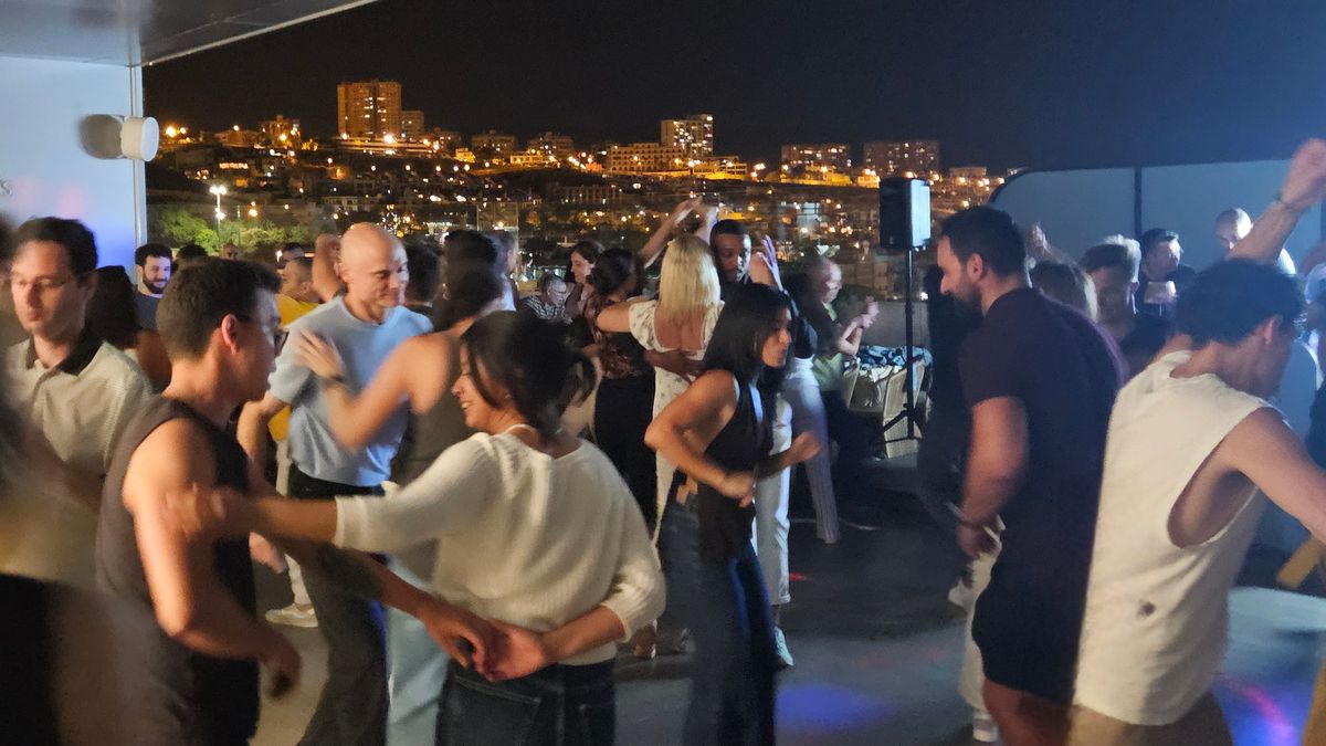 Bachata and salsa social at Occidental Hotel, Las Palmas