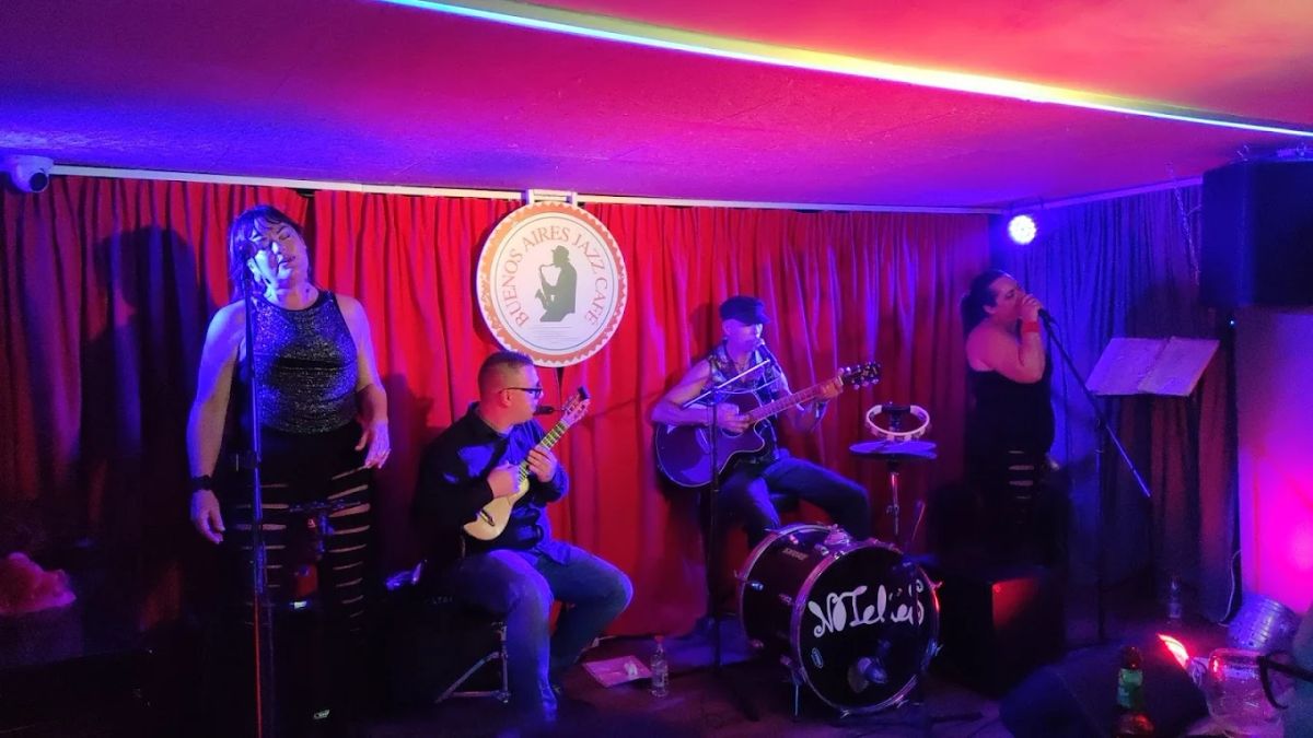 Live music at Buenos Aires Jazz Café, Las Palmas de Gran Canaria